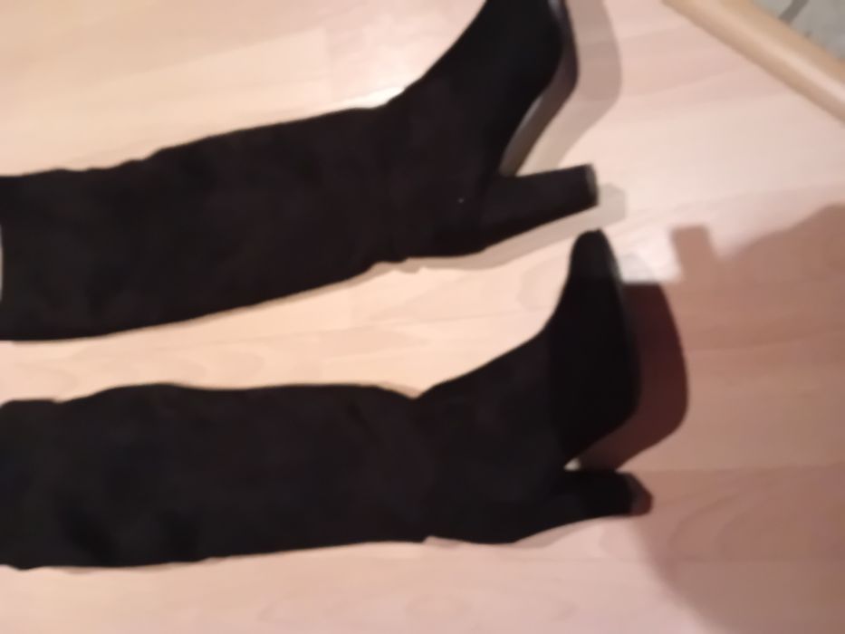 Botki czarne zamszowe