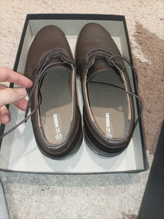 Продам нові чоловічі туфлі коричневого кольору,40 розмір (LC waikiki)