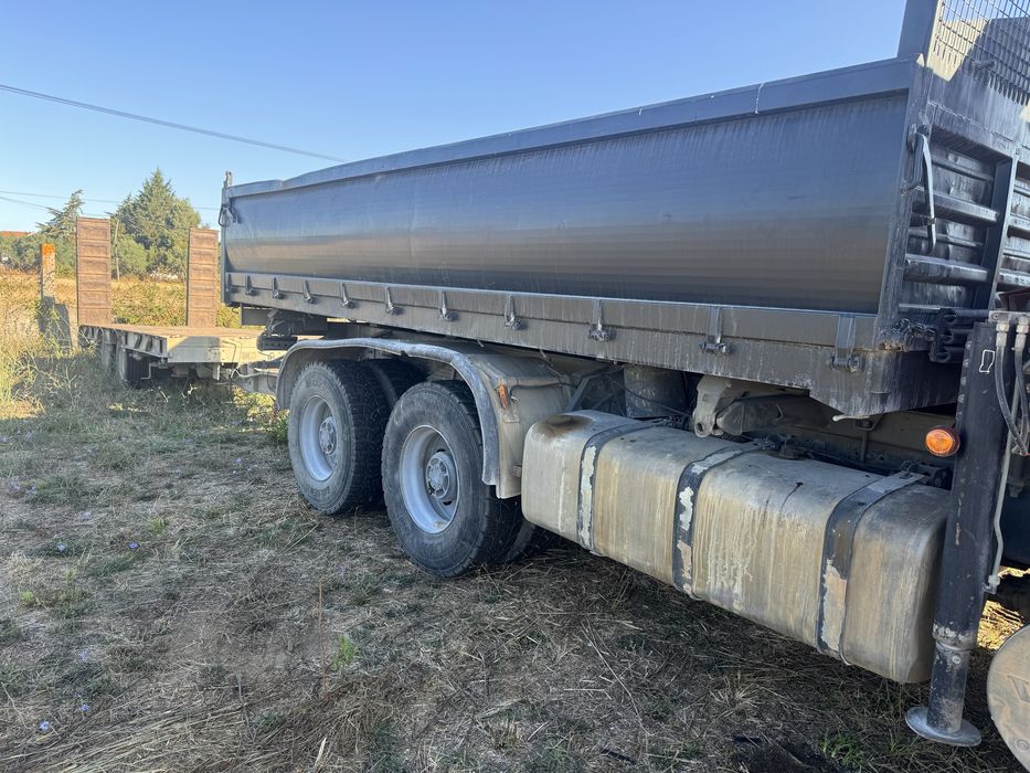 Volvo fm9 300 6x4  com grua