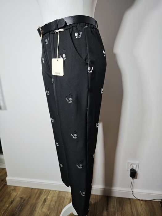 Nowe spodnie czarne haft new collection roz L-xxl