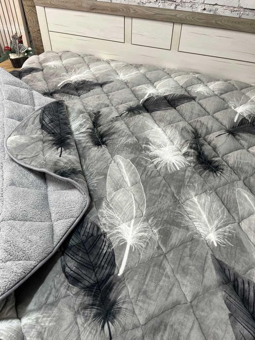 Двохсторонне покривало ковдра