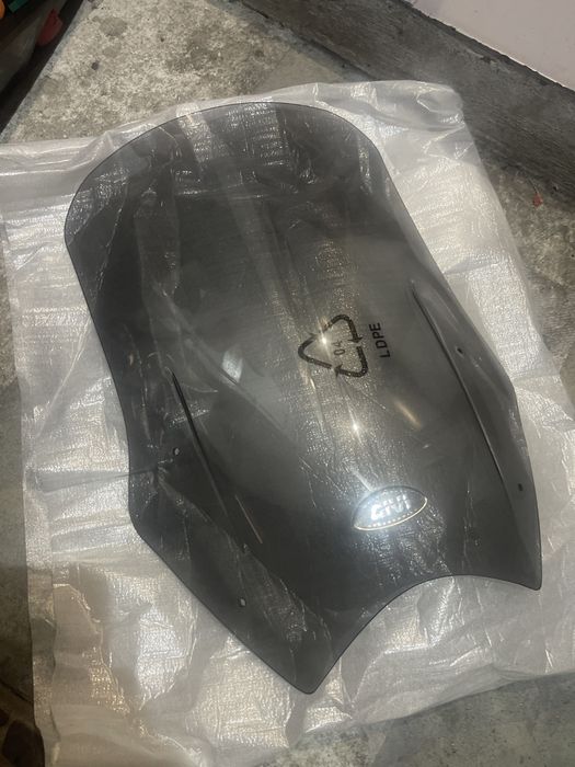 Vidro alto Givi para Honda Transalp XL 700