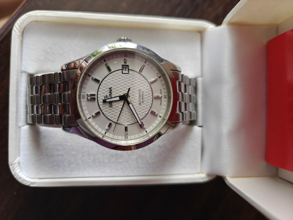 Годинник Grovana