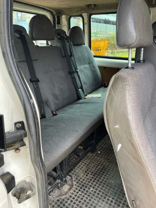 Ford Transit 9 lugares 2001