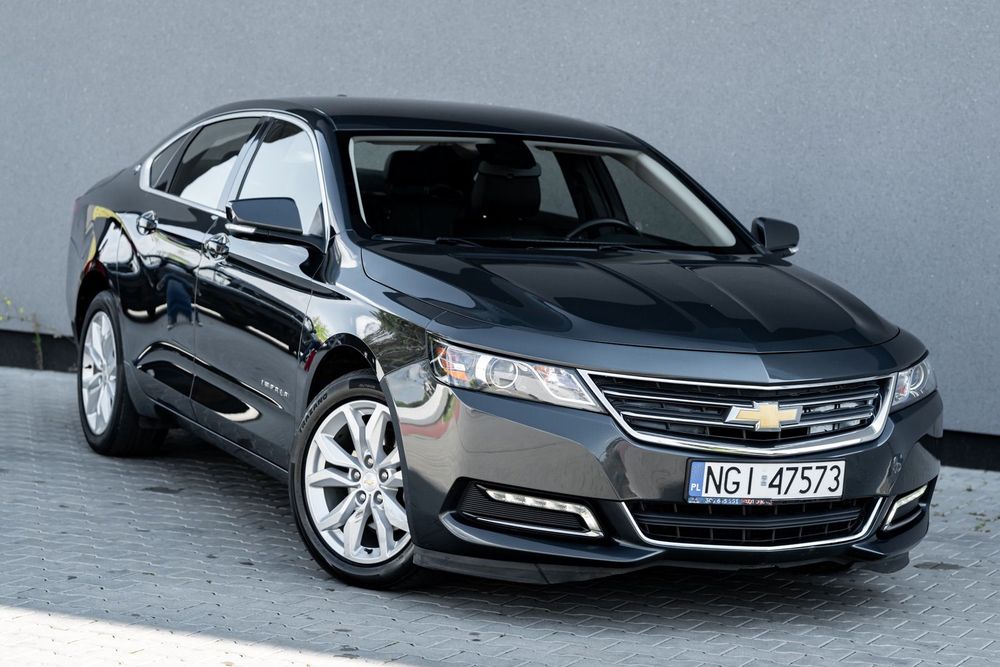 Chevrolet Impala 2.5 benz 200KM LED Kamera Półskóra Martwe Pole Klimatyzacja