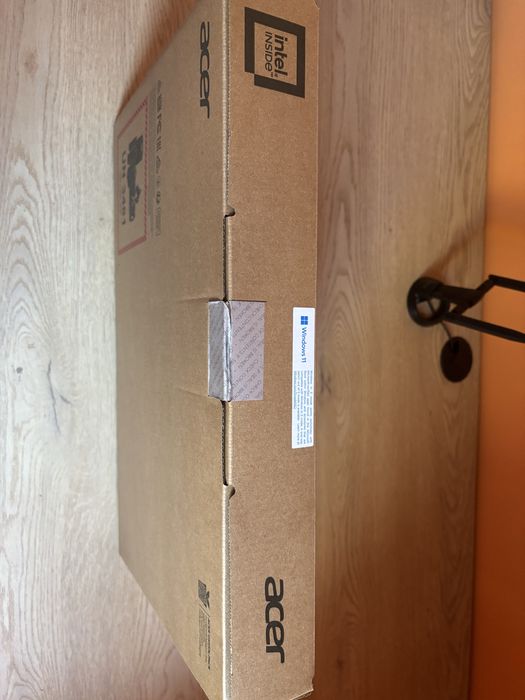 Laptop Acer Swift 1 Różowy