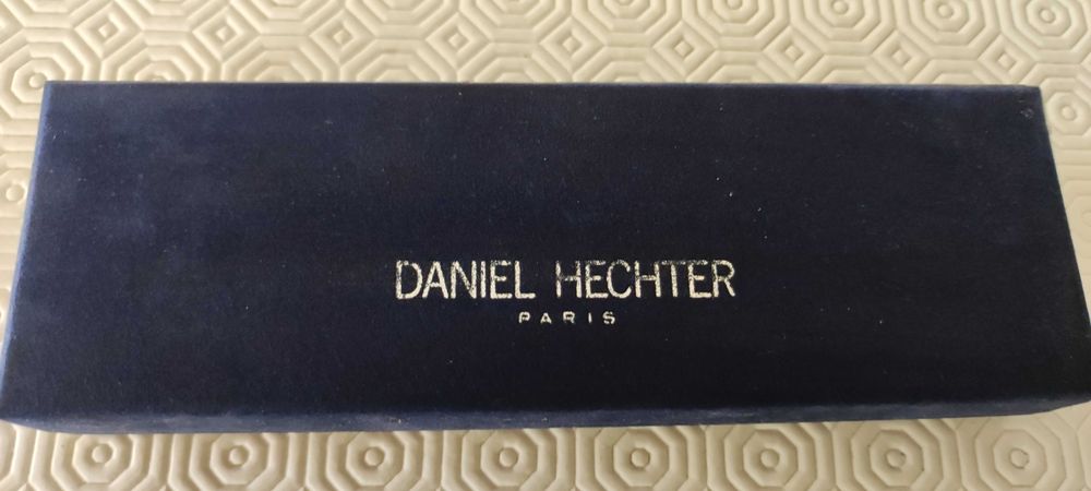 Caneta esferográfica Daniel
Hechter Paris