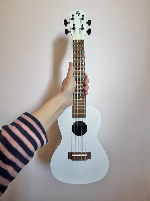 Ukulele koncertowe elektroakustyczne Baton Rouge