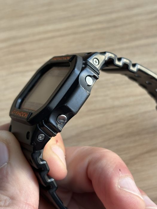 Casio G Shock GW-M 5610 R