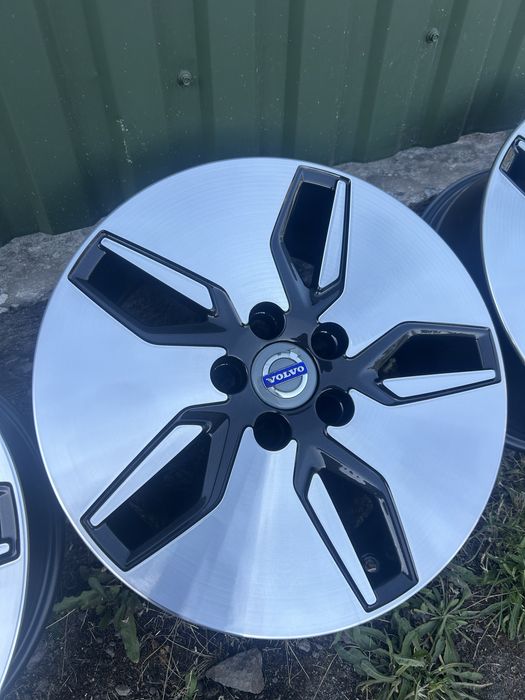 Диски литі 5/108r16 Volvo Ford. Вольво Форд з Алмазною проточкою