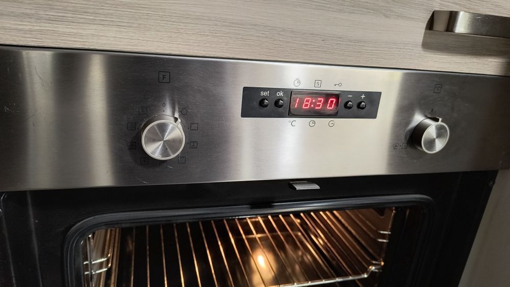 Piekarnik IKEA /Whirlpool