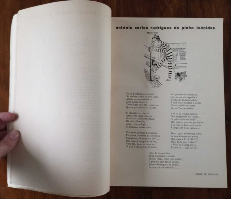 Antigo Livro dos Quartanistas de Letras Queima das Fitas de 1941