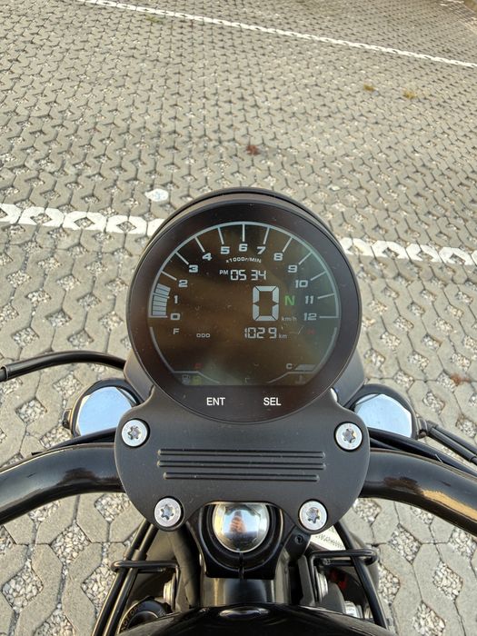Mitt 808 Custom nova