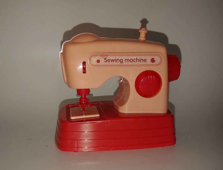 Детские игрушки швейная машинка с звуком и подсветкой для кукол