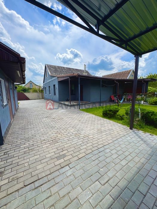 Продам будинок на Соцмісті | Басейн | Електрозарядка