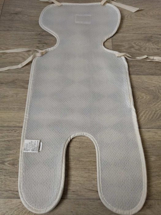 Матрасик вставка в автокресло прогулочную коляску