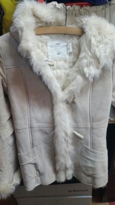 Piękne krótkie futerko z H&M nowe