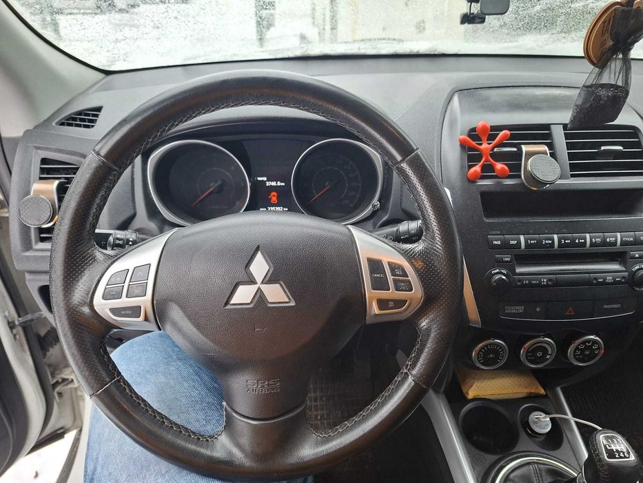 Mitsubishi Asx 2011