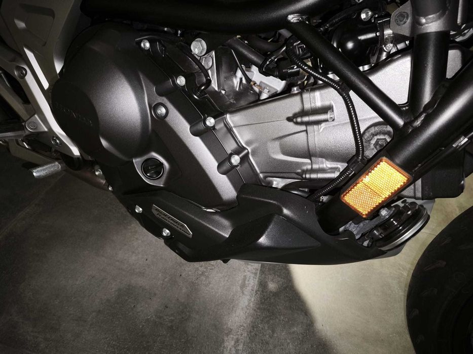 Honda NC 750X DCT (2021) – Full Extras GIVI & Honda – Como Nova