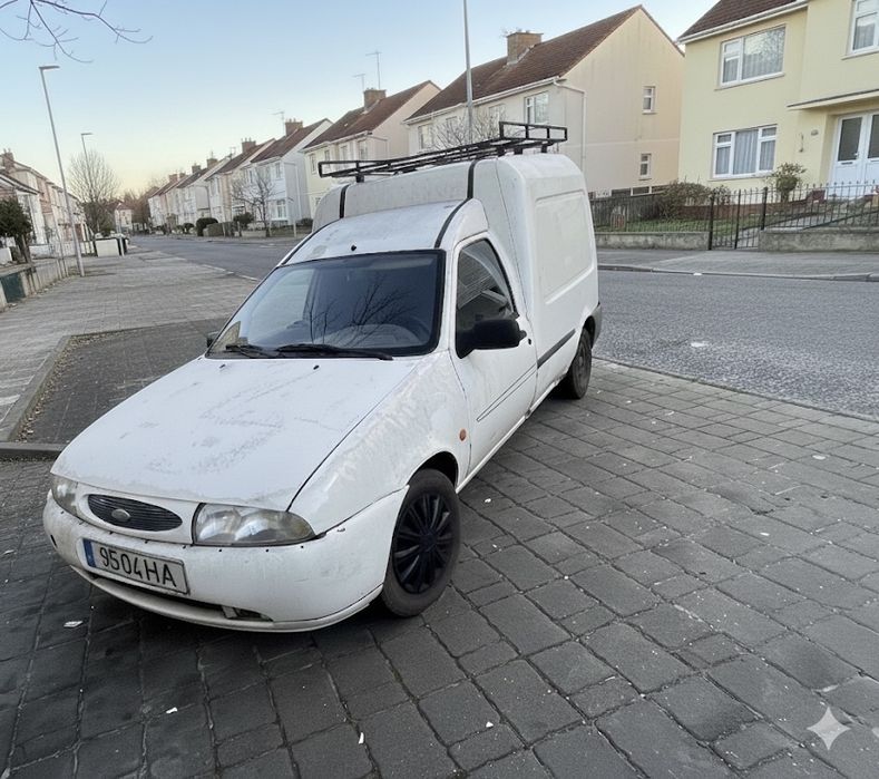 Ford courier 1.8d