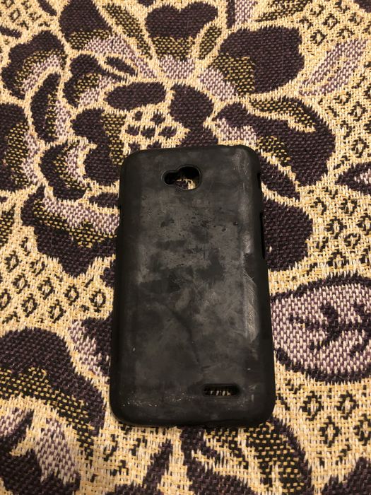 Продам чехлы на телефон. Цена договорная