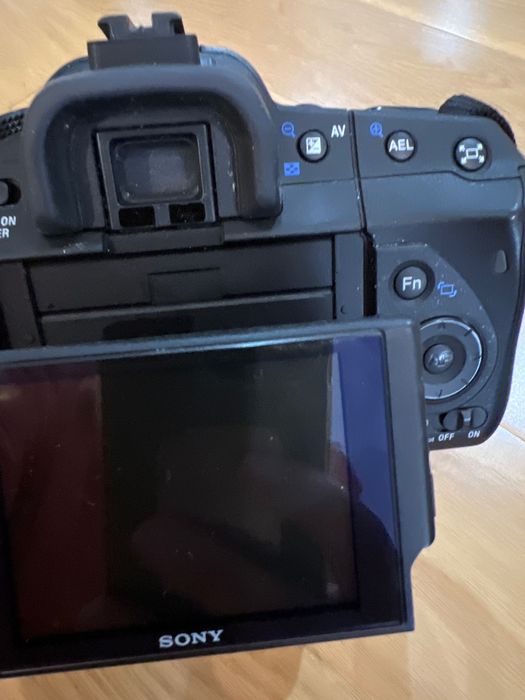 Máquina fotográfica Sony 350