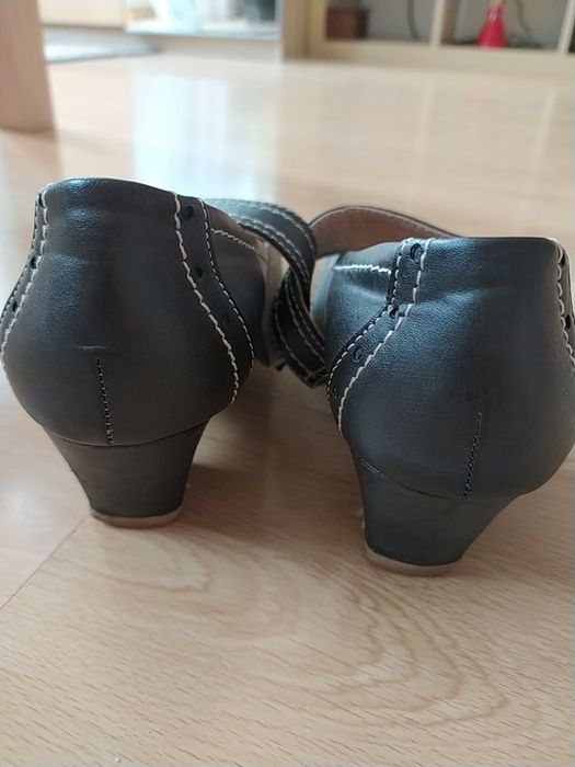 Buty 37 caravelle damskie