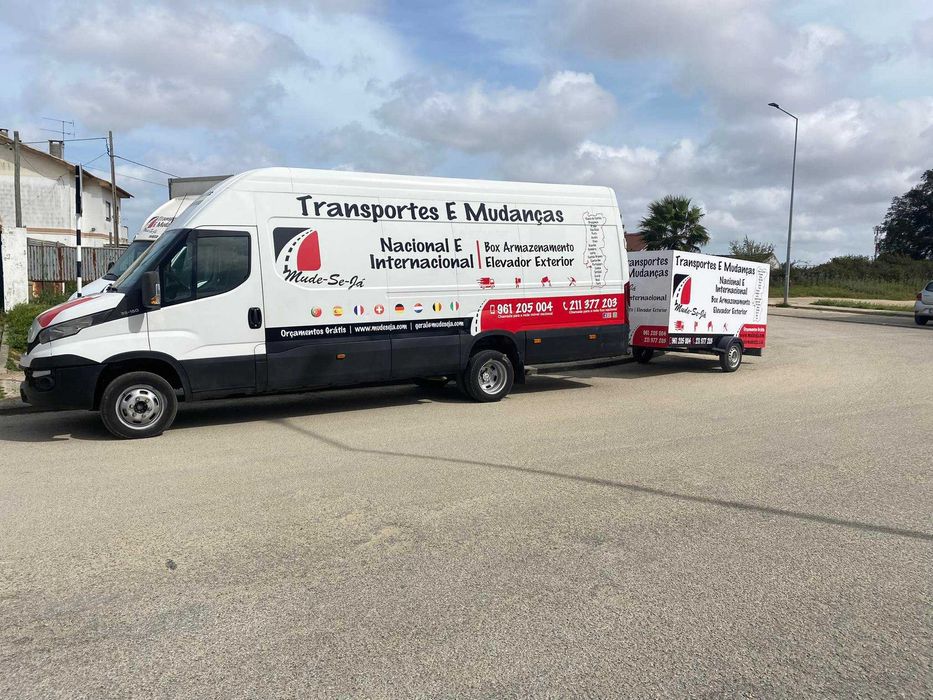 Transportes e Mudanças / Elevador Exterior