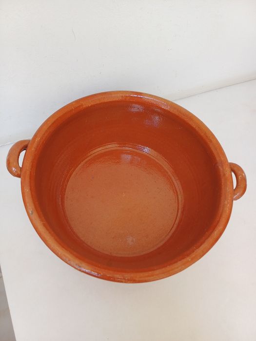 Tigela de barro grande alentejana e antiga com pegas