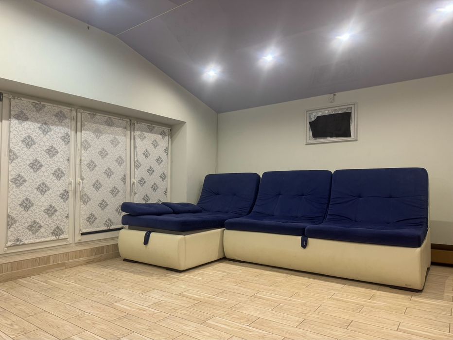 Продаж Заміський Будинок