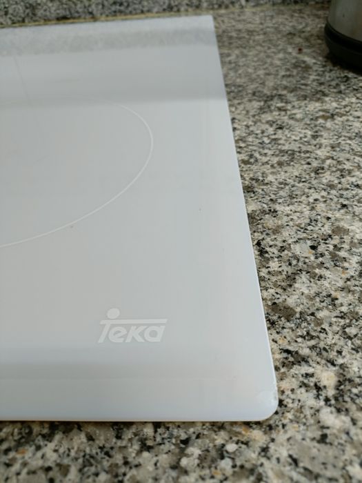 Placa de indução Teka branca