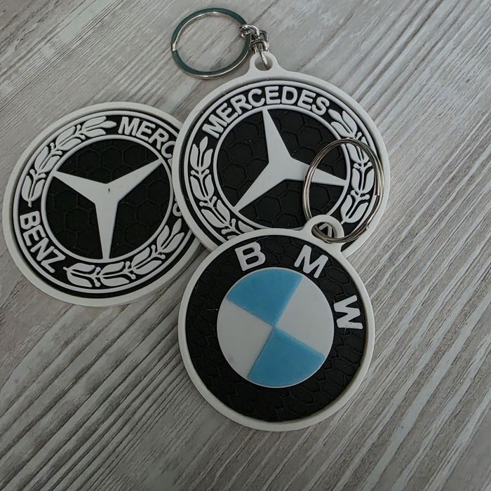 Breloczki rozne nowe