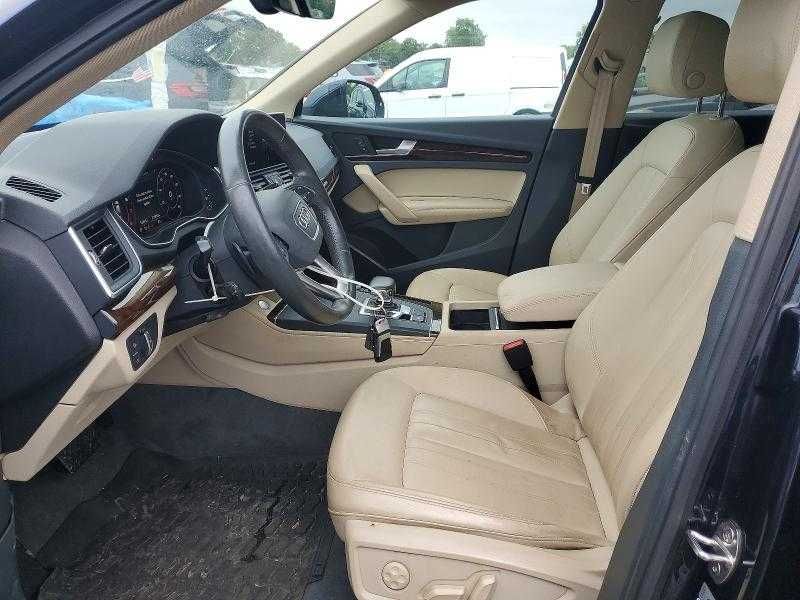 2020 AUDI Q5 Premium plus