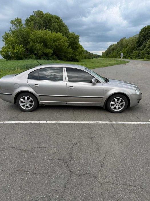 Skoda Superb 2007
