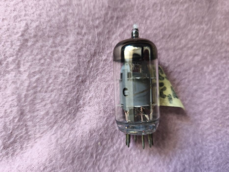 Lampy 6Z51P (EF184) Jag Bas 2 ZSRR