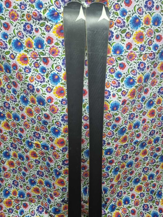 Narty Atomic Cloud 11 .158 lub 151 cm super stan .