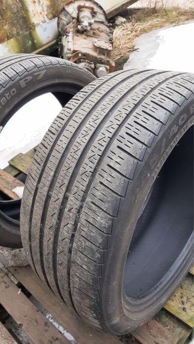 Шини Pirelli Cinturato P7 245/40 R18, в наявності 3 шт