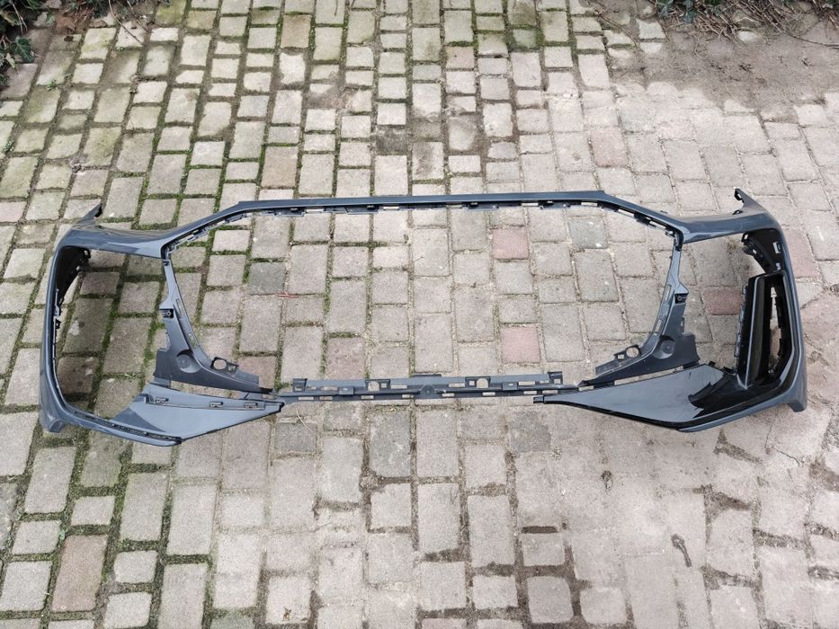 В наявності бампер передній Audi e-tron q6 s-line sline ауді єтрон