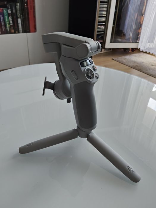 Dji osmo mobile gimbal