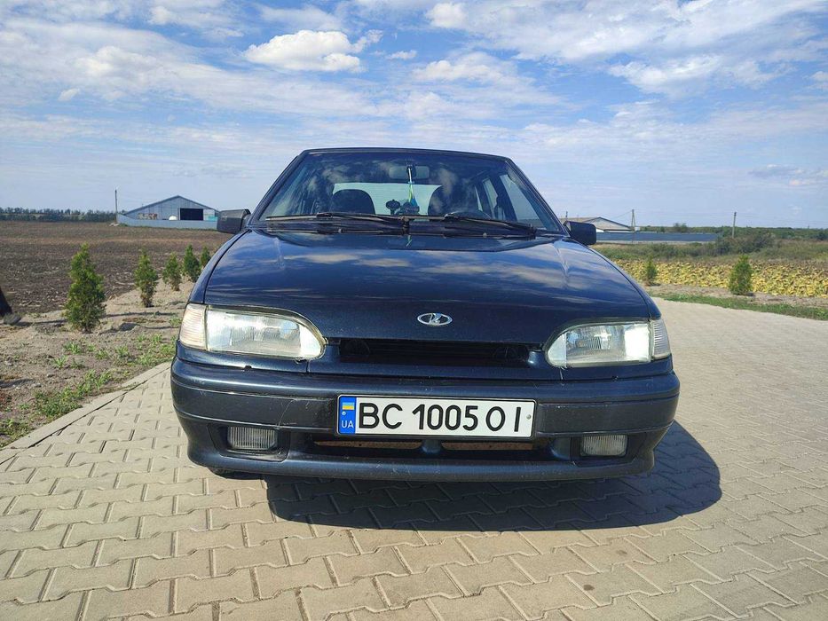 Автомобіль ВАЗ-2114
