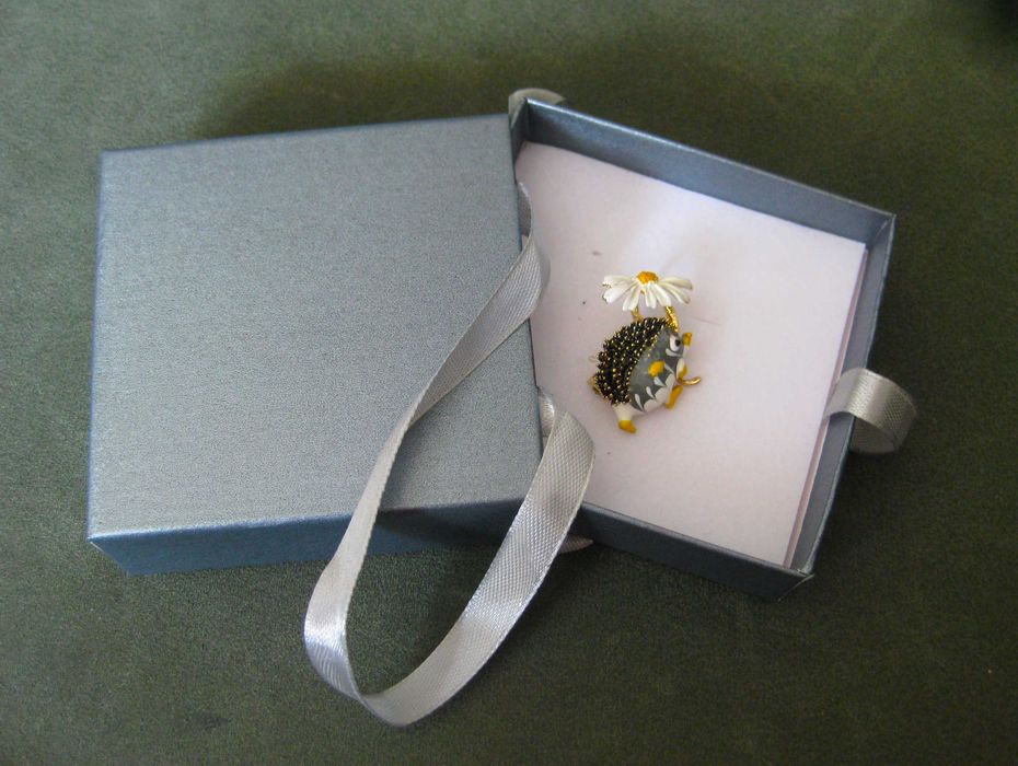 Alfinete / Broche / Pregadeira Ouriço Cacheiro NOVO