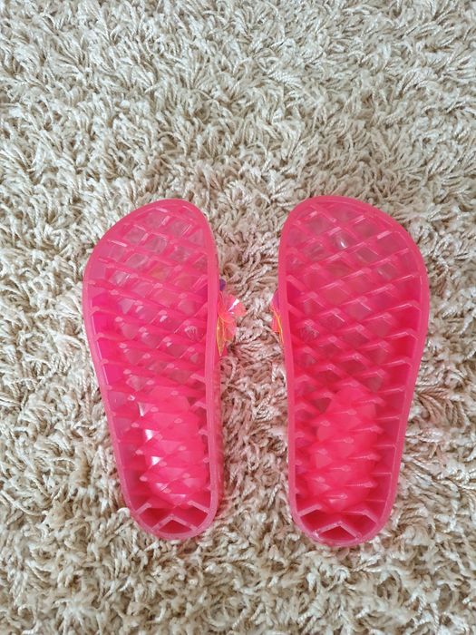 Продам нові пляжні шльопанці орігіналі -  Betsey Johnson. США, Розм