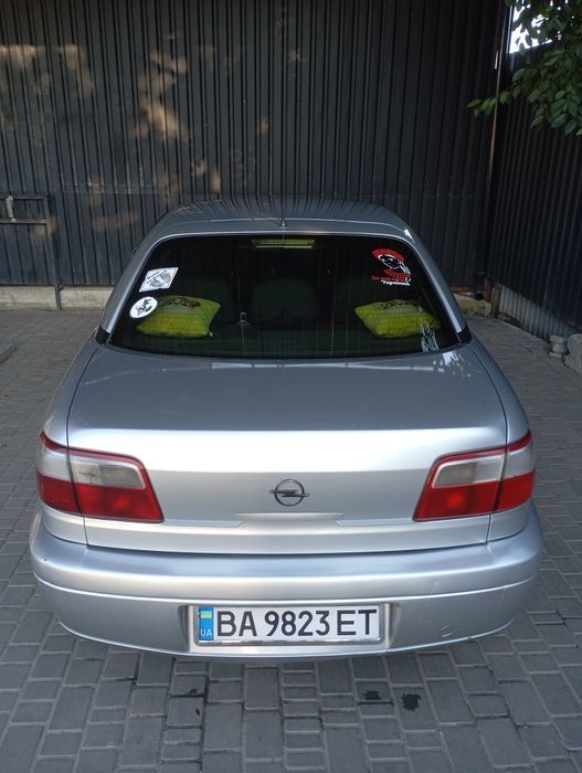 Продам Opel  Omega b