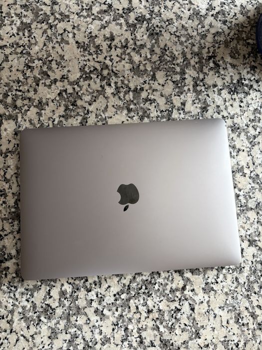 Macbook Pro | 2020
