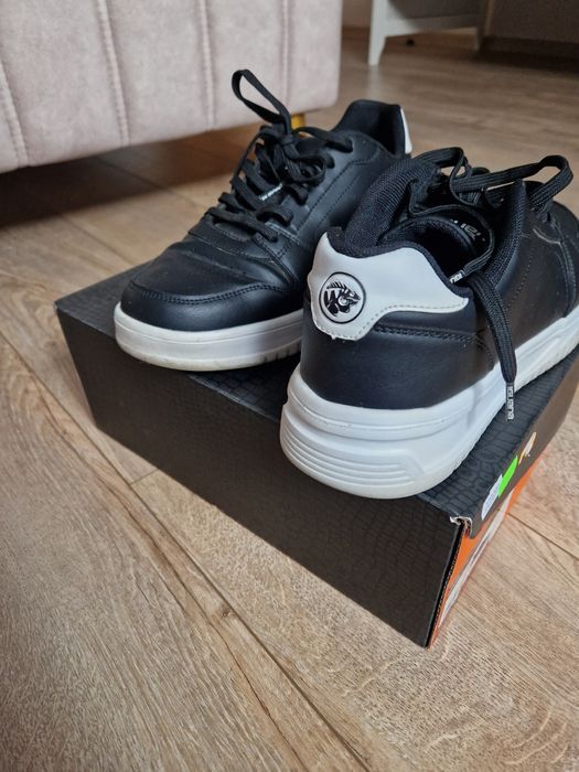 Buty iguana 42 sportowe