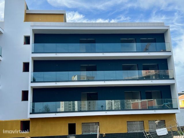 Apartamentos em construção T1/T2/T3 na Paradela