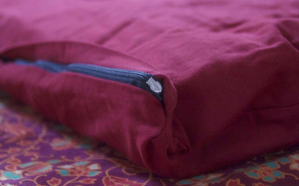 Mata do masażu tajskiego lub shiatsu z torbą transportową