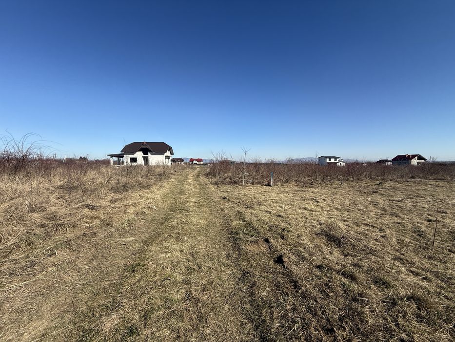 Продаж земельноі ділянки в с . Тарнівці