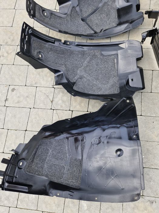 підкрильники  Opel Insignia Astra J універсал 2010-2016 передні задні