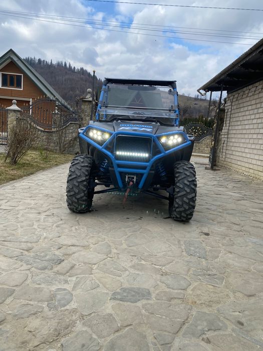 Polaris RZR 1000